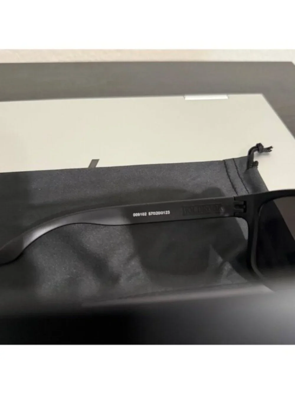 OO9102 Oakley Holbrook Silver Reflective Lenses - Picture 7 of 7